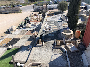 Photo n°15 de Roches et Galets - Pierres naturelles et aménagements paysagers à Le Rove (Fournisseur de pierres)