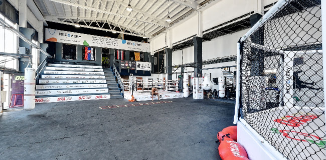 https://ofa-gym.sk/