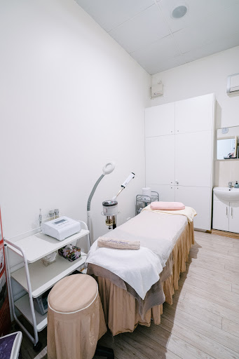 iBeautie Laser Clinical - Thumbnail
