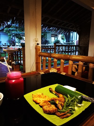 Photos of Rm.Saung Sunda Sawargi