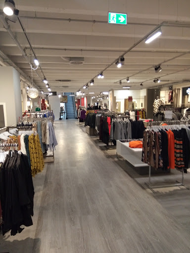 MODEPARK RÖTHER Tuttlingen - Thumbnail