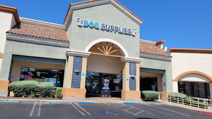 Foto de Dog Supplies Outlet - sucursal 55 S Valle Verde Dr Ste 300