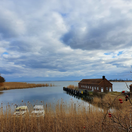 Parkplatz Hafen Karnin - Thumbnail