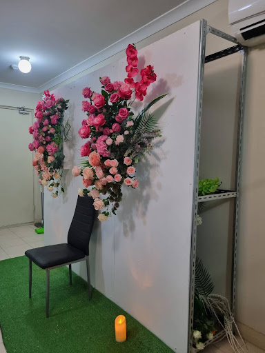 Seefah Flower Decorations Logo