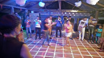 Photos of Donde Fili