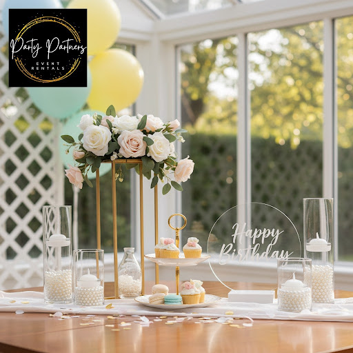 ✔️ Beautiful cake tables and dessert table setups that become the highlight of your party photos post image