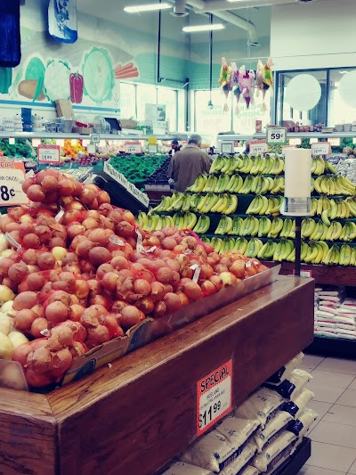 Berwyn Fruit Market