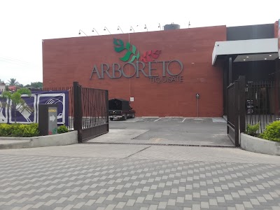 Photos of Tiquisate Arboretum Shopping Center
