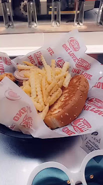 Raising Cane's Chicken Fingers by null