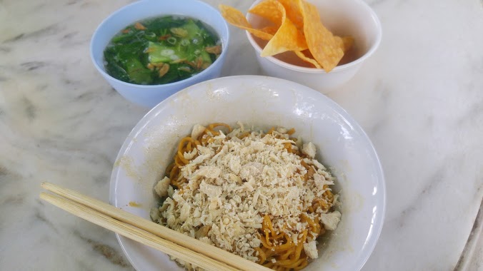 Mie Bakso Yamien Bandung, Author: Desen Galyandi