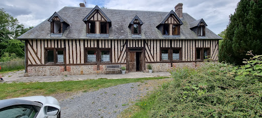 Photo de L'Ecostils : Gîte de groupe en campagne avec piscine chauffée, écogite, accès PMR, proche mer dans le Calvados, Normandie à Cambremer (14340)