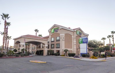 Photos of Holiday Inn Express & Suites Marana