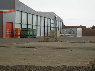 Photo n°5 de Entreprise construction hangar métallique SudMebTal à Vedène (Prestataire de traitement et finition de surfaces métalliques)