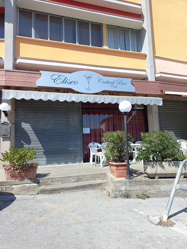 Eliseo Cocktail Bar Café