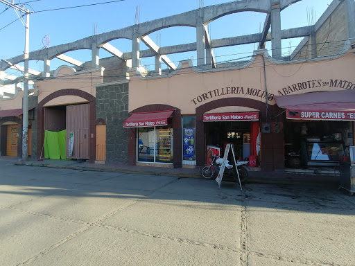 Tortilleria Molino Y Abarrotes San Mateo