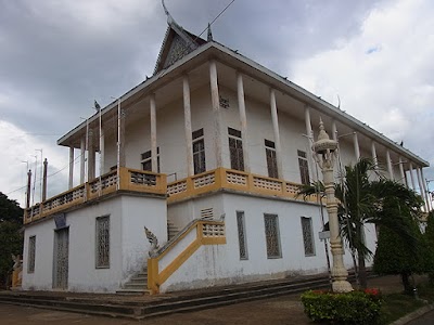 Photos of Wat Po Veal