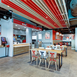 Photo n°4 de KFC DIJON LA TOISON D'OR à Dijon (Restaurant de hamburgers)