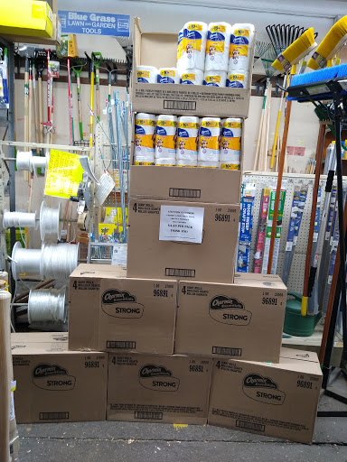 HEUSER HARDWARE - Visual