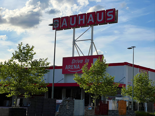 Drive-In-Arena