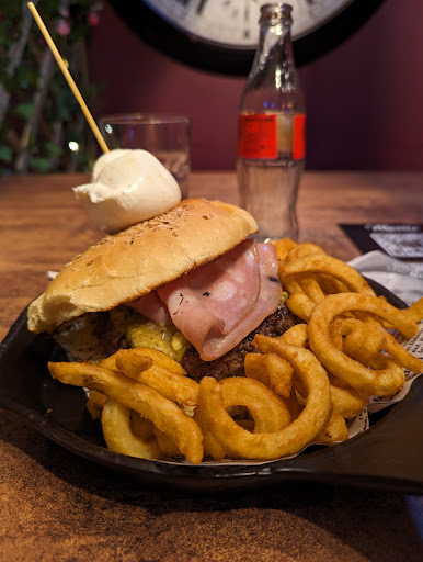 Trinity Esport Pub Gallery - Italy