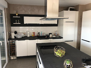 Photo n°4 de JKD PEINTURE à Meylan (Peintre en bâtiment)