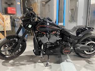 Photo n°12 de Carsud à La Farlède (Atelier de réparation automobile)