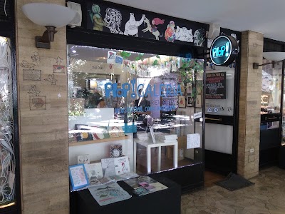 Photos of Plop galeria