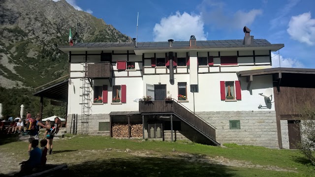 Rifugio Sandro Occhi all'Aviolo