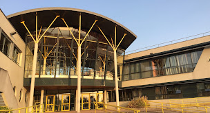 Photo n°4 de Collège Louise Michel à Saint-Étienne-du-Rouvray (Établissement d'enseignement secondaire)