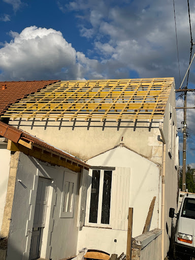 Photo de HB Rénovation Couvreur - Maçon - Charpentier Bergerac à Lamonzie-Saint-Martin (24680)