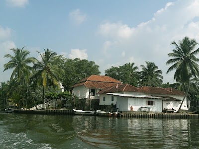 Photos of Madu Queen Boat Safari