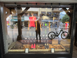 Photo n°1 de Magasin Rossignol Megève à Megève (Magasin de ski)