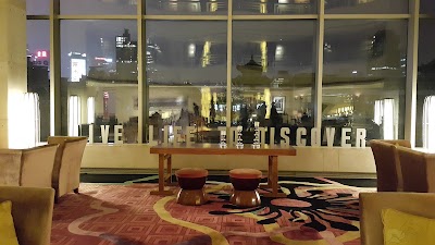 Photos of Renaissance Shanghai Yu Garden Hotel