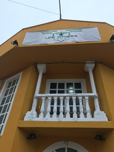 Gimnasio Golbano