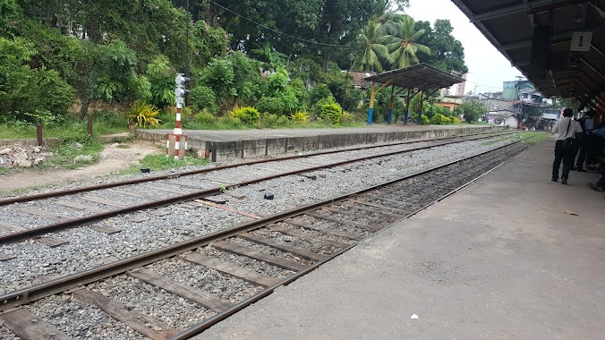 Baseline Road Railway Station, Author: Asela Perera