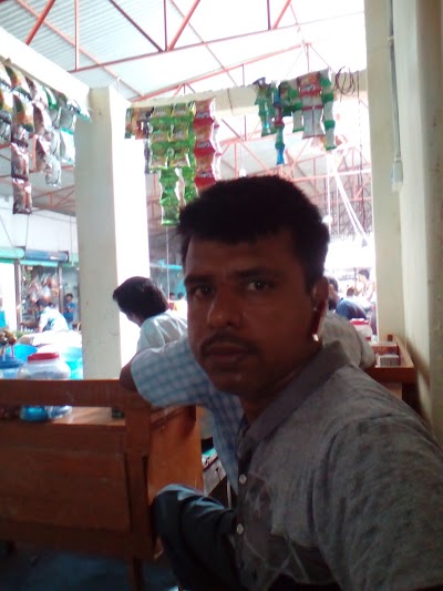 Photos of Alom Varieties Store