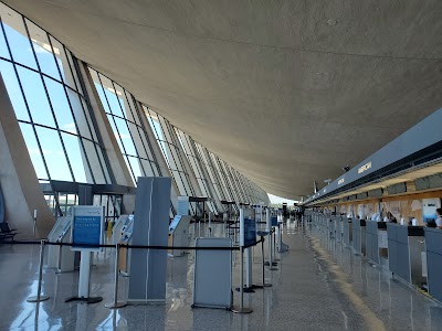 Washington Dulles International Airport Arrivals