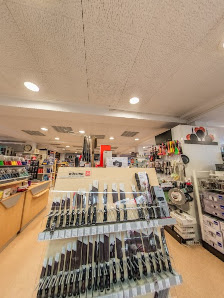 Larusch GmbH Haushaltswarengeschäft Weserstraße 9, 37671 Höxter, Deutschland