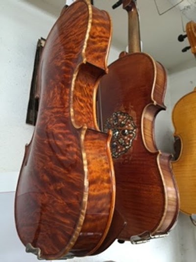 Tom Owen Bows and Stringed Instrument Sales & Repair