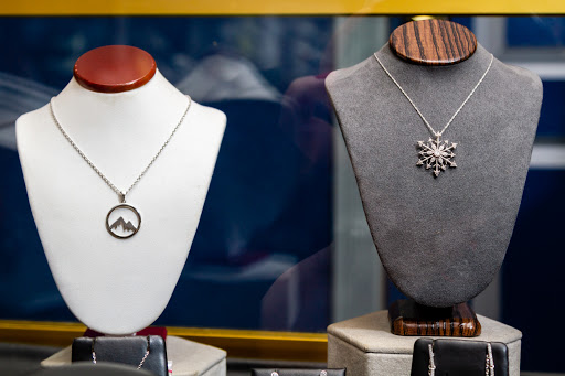 D & K Jewelers - Thumbnail