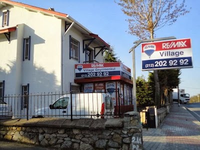 Photos of Remax Village