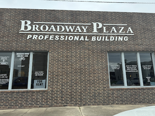 Shelley L. Levisay PLLC: Shawnee Litigator Law - Thumbnail