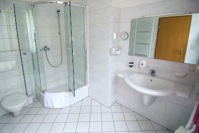 Photos of Land- und Golfhotel "Alte Fliegerschule" Eisenach