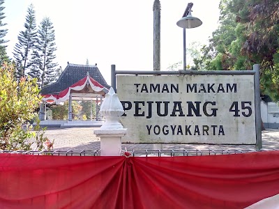 Photos of Taman Makam Pejuang 45