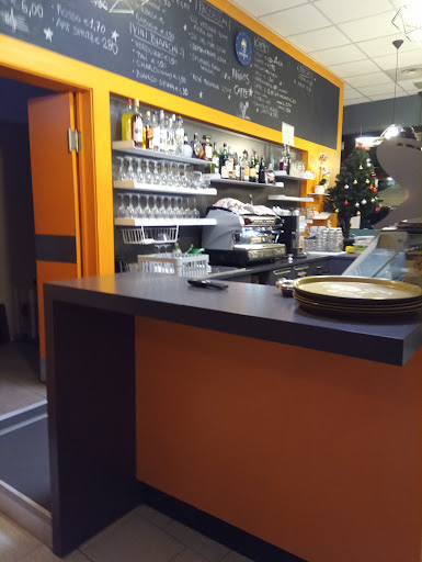 Bar Rhino's - Visual