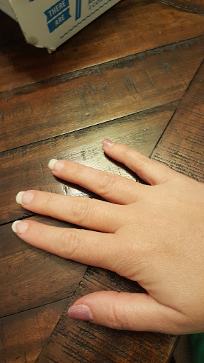 Nail's 4U - Visual