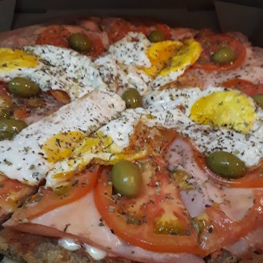 PIZZERÍA Geminis, Author: las hermanas isa&anto