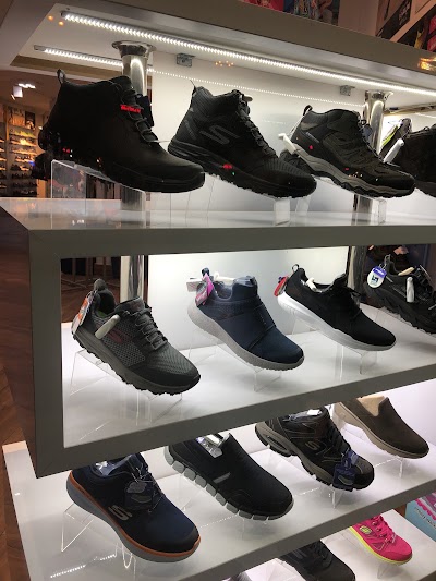 Photos of Skechers