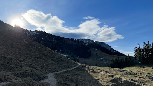 E4 Weg zur Talstation Aschau