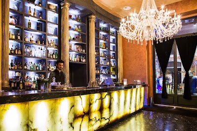 Photos of Nur Bar